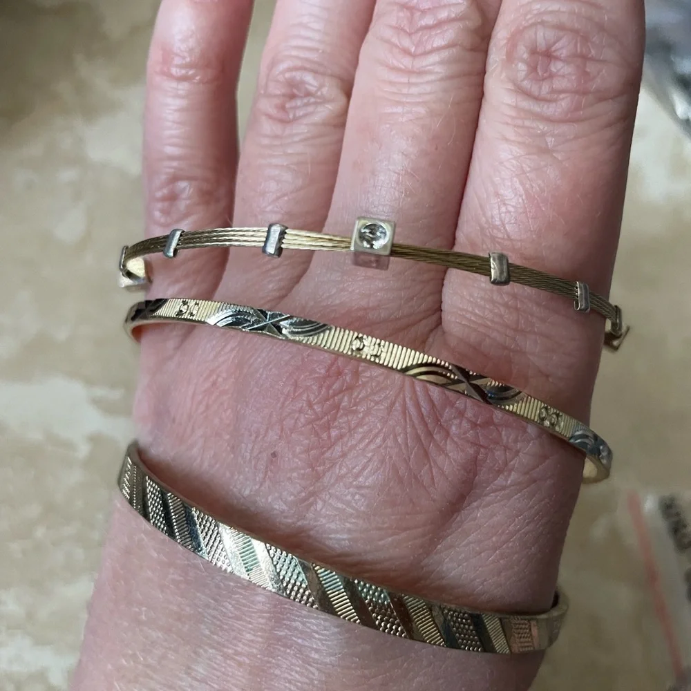 3 piece thick gold bracelet bangle set NEW! - Picture 2 of 3